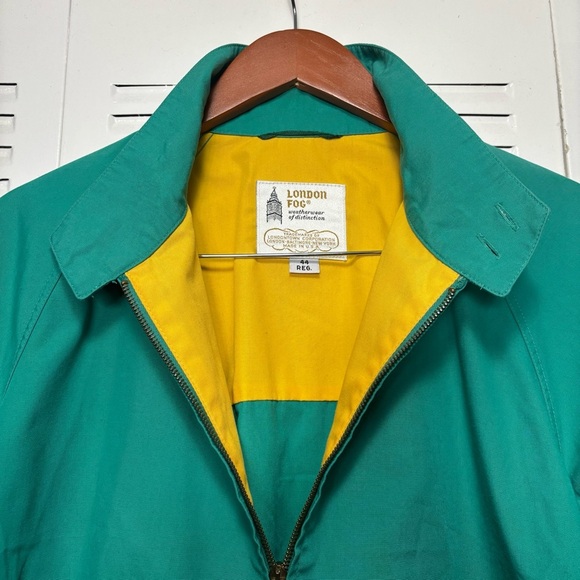 Vintage London Fog Green Weatherwear Jacket with Yellow Lining Size 44 (Fits L) - Picture 4 of 9